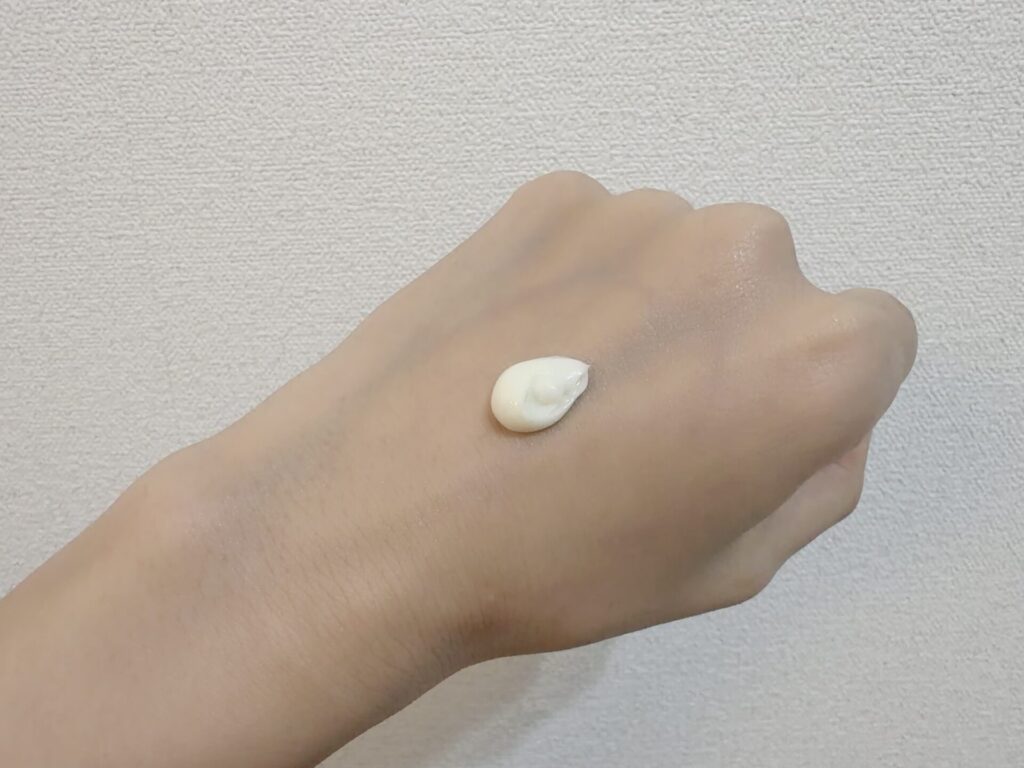 アヌア コラーゲンレチノールリファイニングかっさクリームを実際に使ってみたレビュー